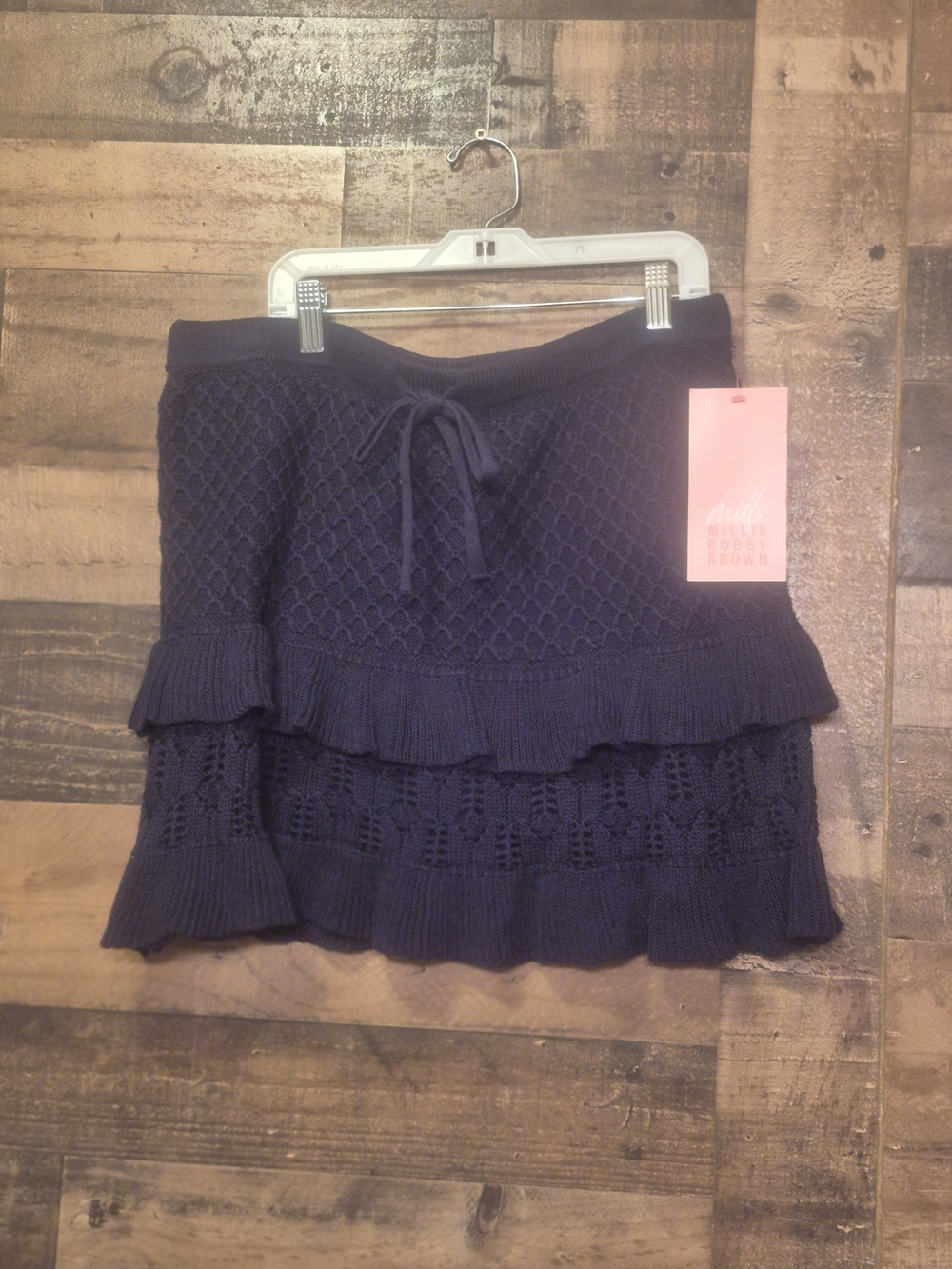Navy Knit Tiered Ruffle Skirt - Size Large Millie Bobby Brown Brand NWTs